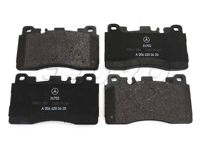 Mercedes Disc Brake Pad Set - Rear 0074207220